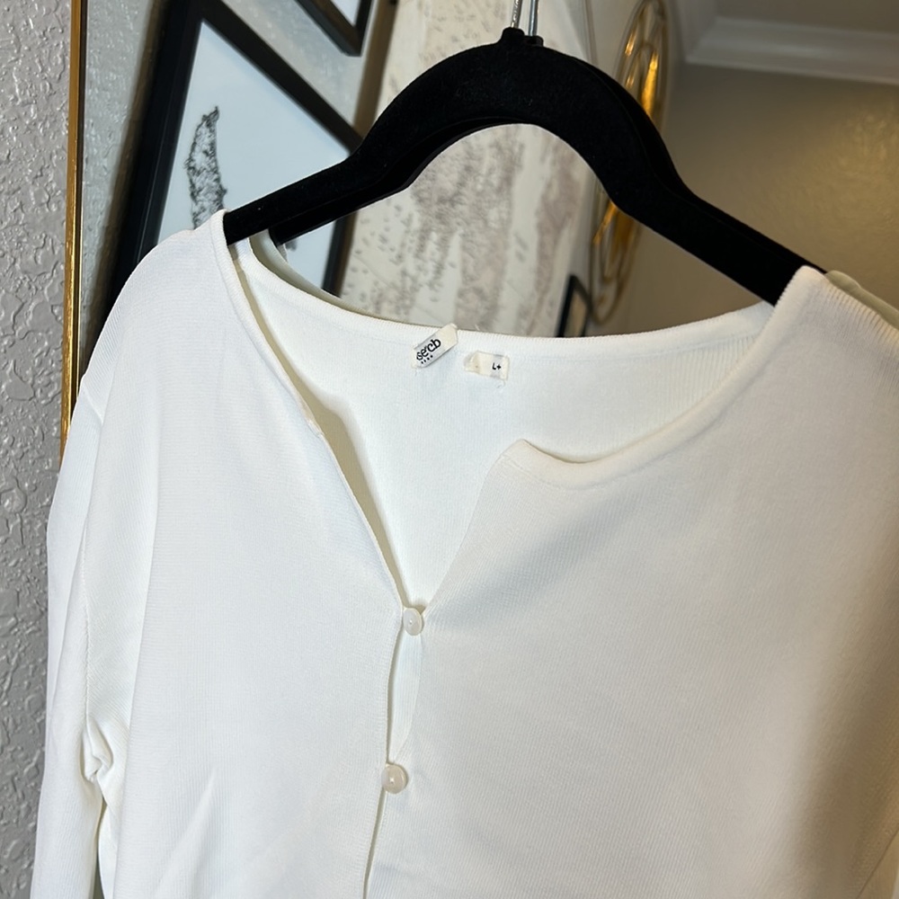 HOUSE OF CB 'Eloise' Ivory Cropped Cardigan NWOT - Picture 12 of 12